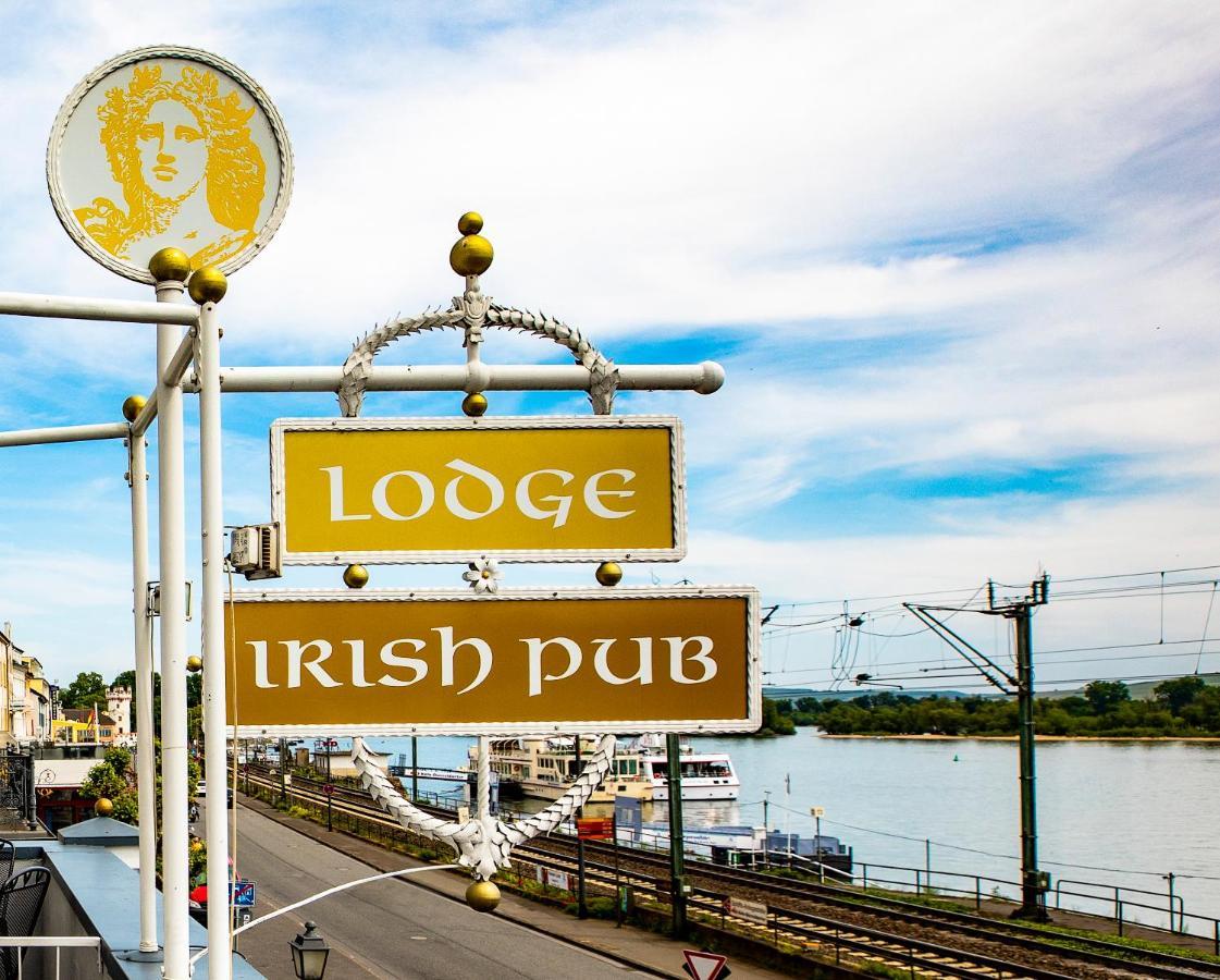 Hajo'S Germania Lodge & Irish Pub Рюдесгайм-ам-Райн Екстер'єр фото